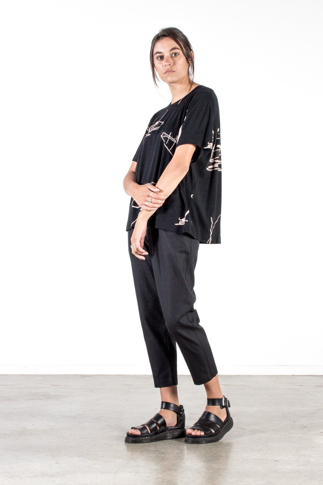 NENA T-SHIRT BLACK / BLUSH- NYNE WINTER 18 Boxing Day Sale
