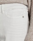 JEANS WITH DECORATIVE BUTTON