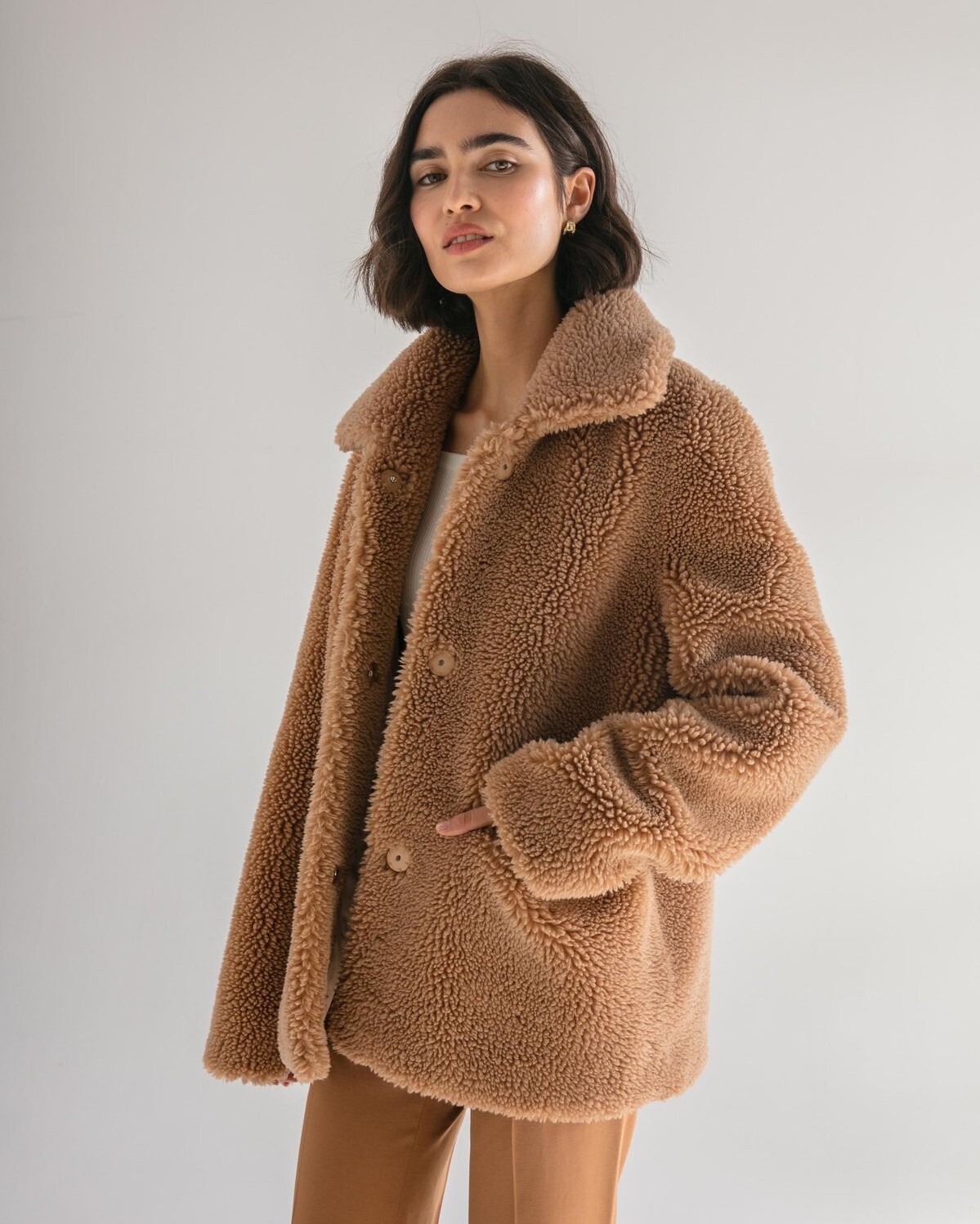 THE ANNABEL JACKET TAN TEDDY FRIENDS WITH FRANK. AUTUMN WINTER