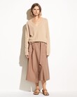 CASHMERE WEEKEND V-NECK (CAMEL)