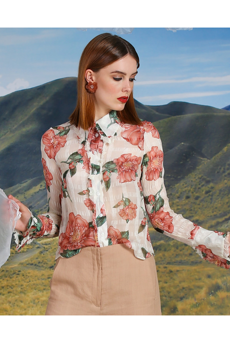 SHIRTY LITTLE SECRET BLOUSE (WHITE PEONY)