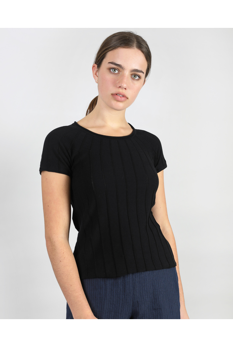 DIAGONAL TEE (BLACK)