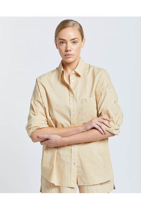 THE CHIARA SHIRT (CARAMEL)