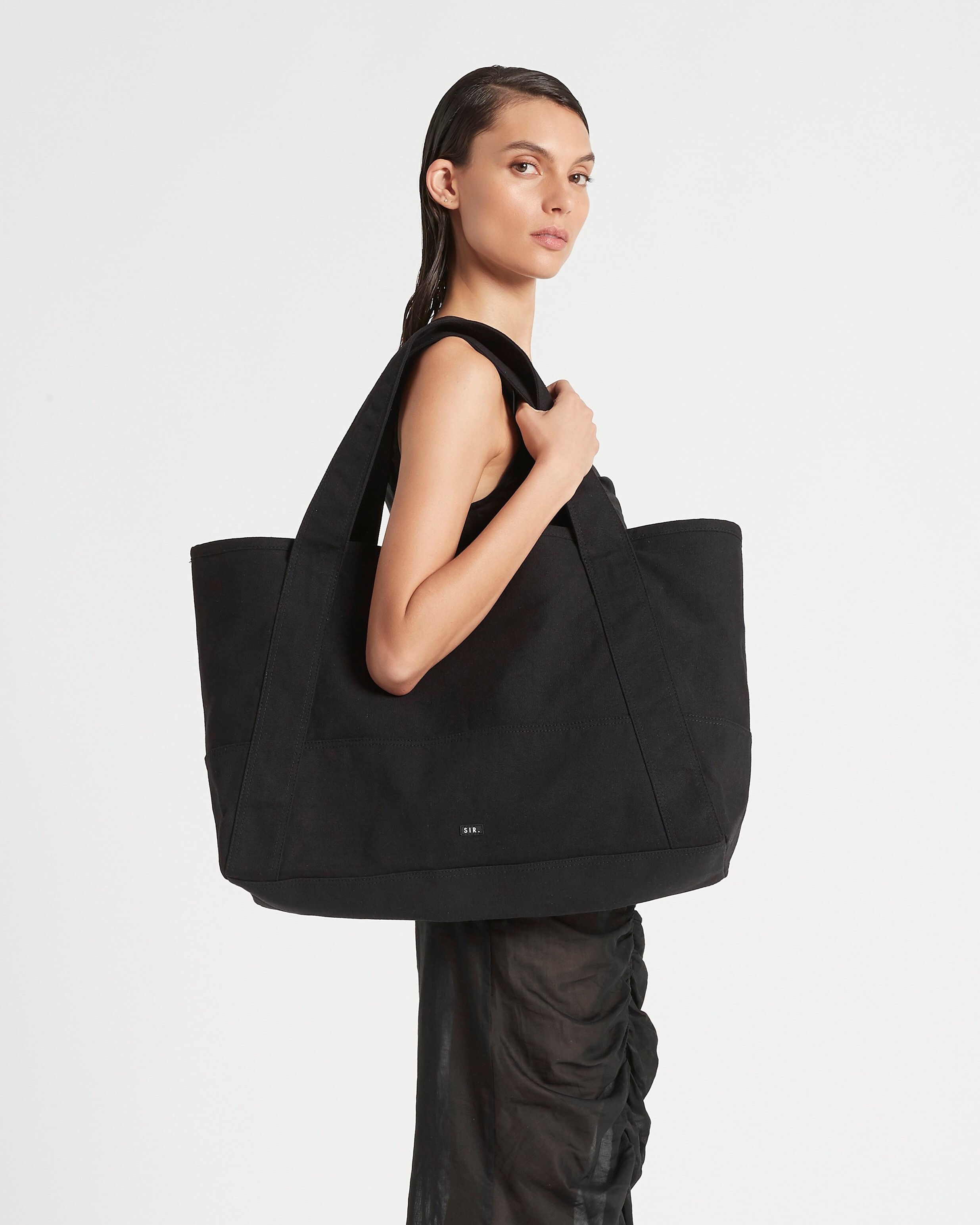 MAURICE TOTE BAG (BLACK)- SIR SUMMER 21 Boxing Day Sale