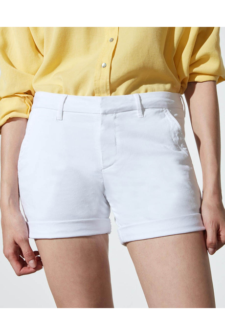 SELENA SHORTS (WHITE)