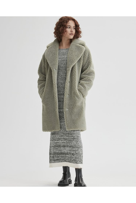 THE HARRIET TEDDY COAT (SAGE)