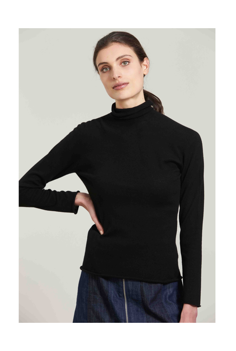 SKIVVY (BLACK)