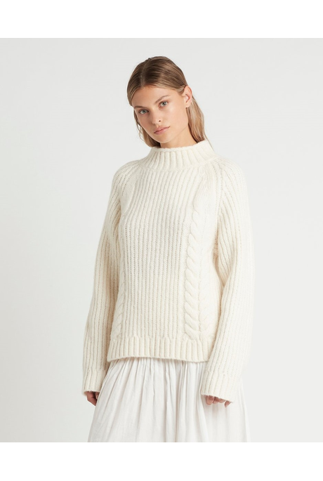 MATTI CABLE SWEATER (IVORY)