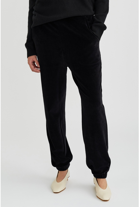 OLLA TRACK PANTS (BLACK)