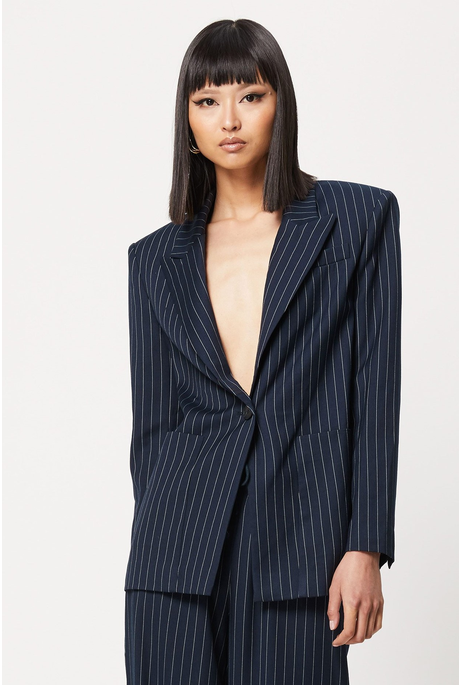 THE MIDNIGHT SKT BLAZER (NAVY PINSTRIPE)