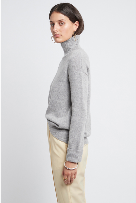 CLEO CASHMERE SWEATER (GREY)- H BRAND X THERON WINTER 21 Boxing Day Sale