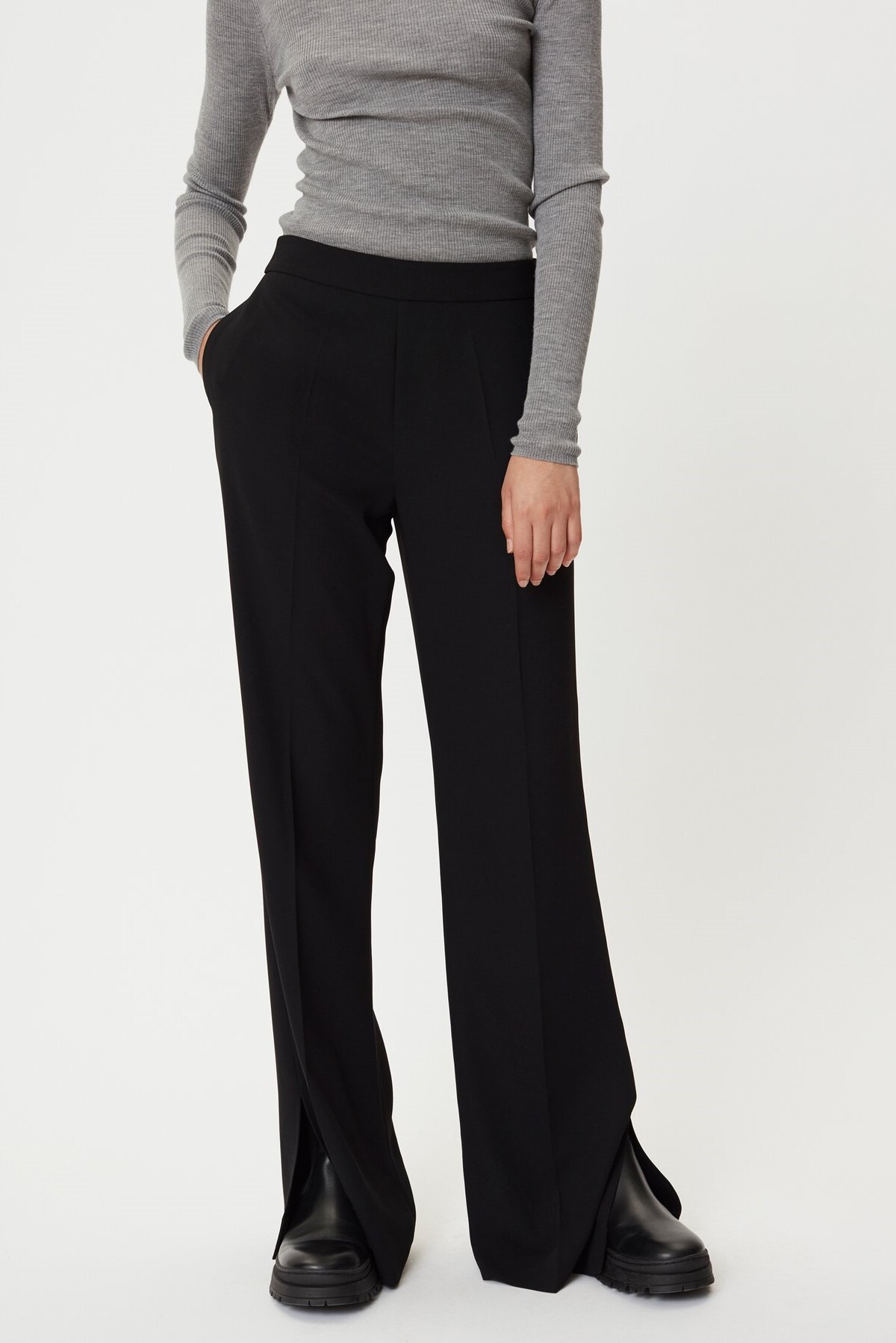 CLASSIC GABARDINE TROUSERS (BLACK)- DAY BIRGER WINTER 21 Boxing Day Sale