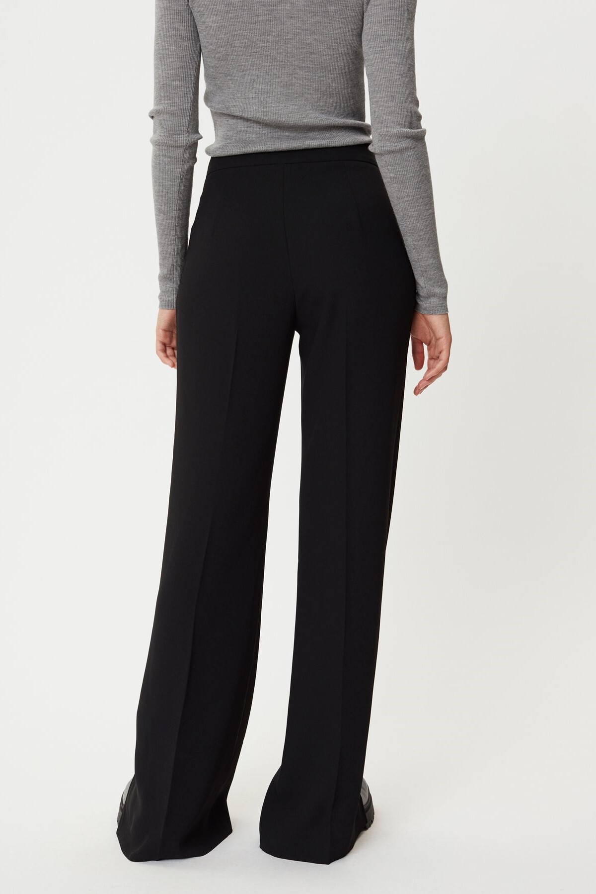 CLASSIC GABARDINE TROUSERS (BLACK)- DAY BIRGER WINTER 21 Boxing Day Sale