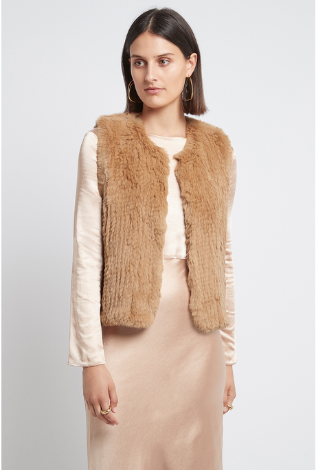 CELINE FUR VEST (TAN)