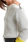 JUMPER WITH CONTRASTING CUFF (BLACK/WHTE)