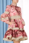 CONCERT SPLICED TRIM DRESS  (PINK MIXED PRINT)