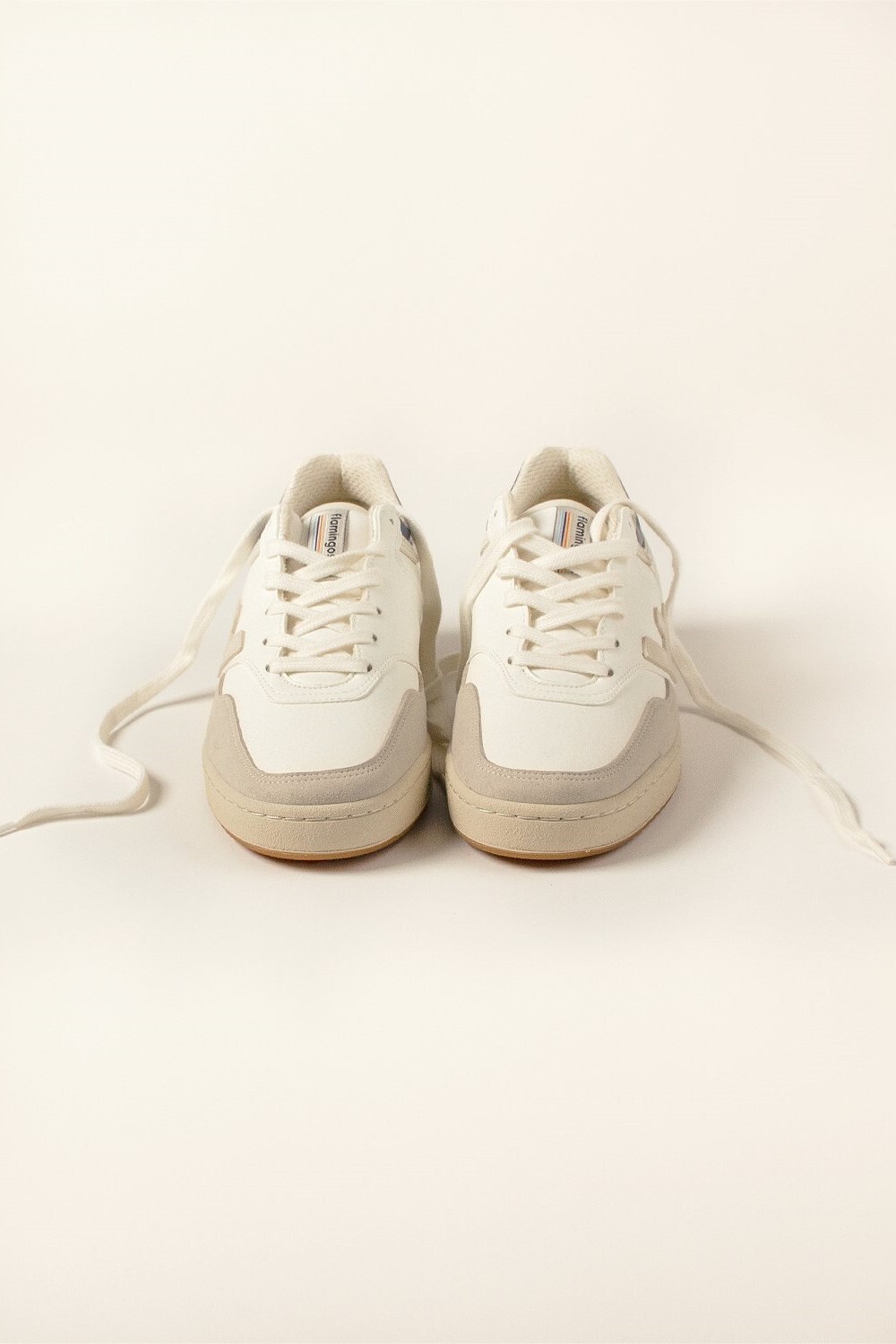 White sneakers 90s new arrivals