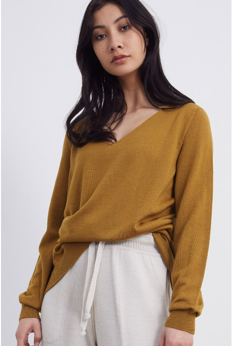 V NECK SLOUCHY (HARVEST)