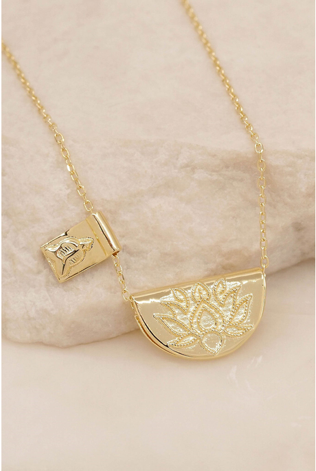 LOTUS AND LITTLE BUDDHA NECKLACE (18K GOLD VERMEIL)