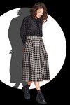 ROUND & ROUND WE BOW SKIRT (BLACK CHECK)