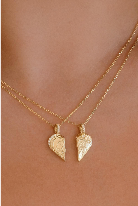 MY SAFEST PLACE NECKLACE SET (18K GOLD VERMEIL)