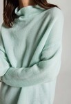 GRAYSON SWEATER (PALE TIFFANY)