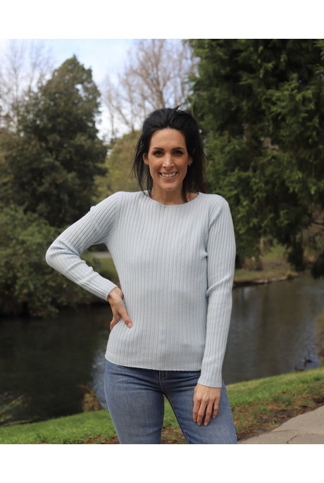 CASHMERE ROUND NECK SWEATER (LIGHT BLUE)