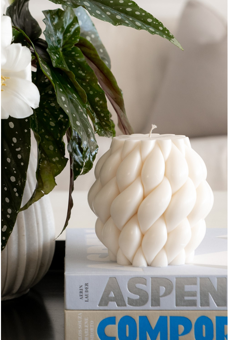 FLORENCE CANDLE (WHITE)