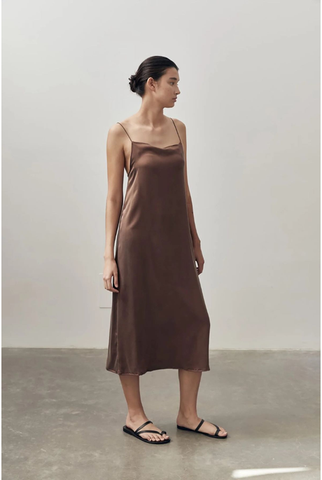 PENELOPE SILK DRESS (CHOCOLATE)