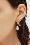HERO STAR AND MOON EARRING (GOLD)