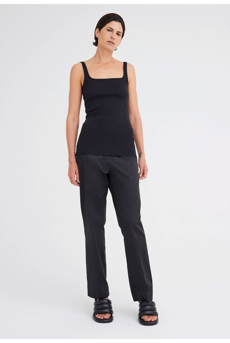 PETE TANK (BLACK)