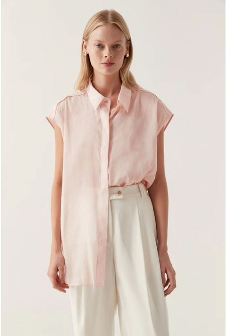 SOLANA OVERSIZED SHIRT (SOFT PINK)