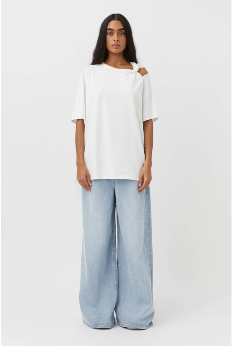 JUNO KNOT TEE (SOFT WHITE)