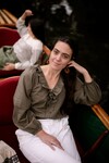 GO WITH THE WIND BLOUSE (MOSS)