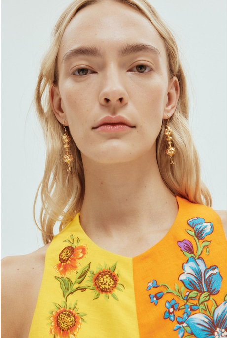 BANANA HOUSE SMALL LURE EARRINGS (GOLD)
