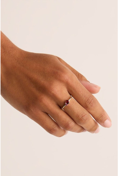 MAGIC OF US RING | JANUARY (GARNET/STERLING SILVER)