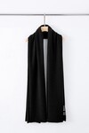 N.51 CASHMERE BLEND TRAVEL WRAP (BLACK)