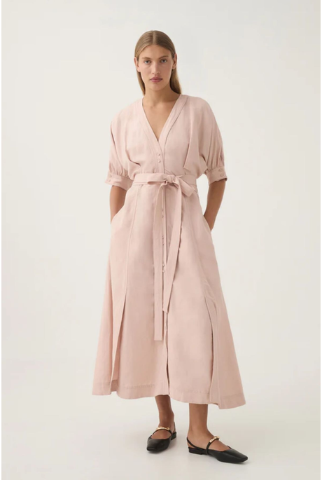 ENNOBLE DRESS (BLUSH PINK)