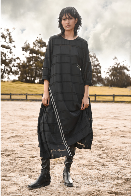ALWAYS BY MY SIDE DRESS (BLACK)