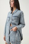 CORIE LONGLINE DENIM SHIRT (DENIM)
