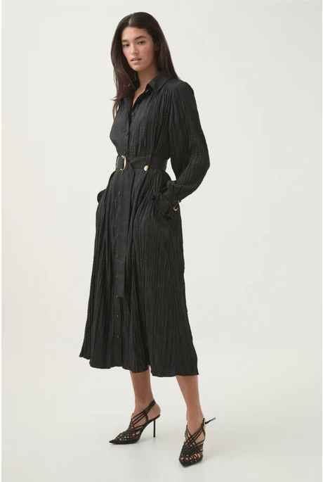 BAYS CRUSHED PLEAT MIDI DRESS (BLACK)