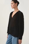 CATHEDRA PLEATED BLOUSE (BLACK)