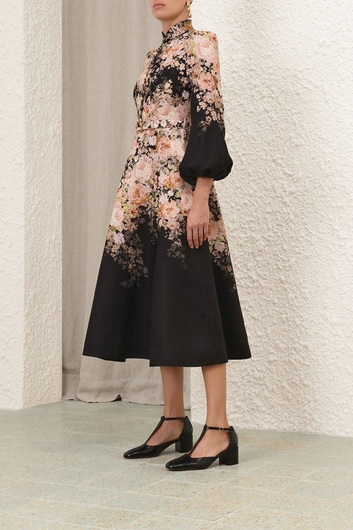 【Zimmermann】LYRICAL BUTTONED MIDI DRESS リネン ミディ ZIMMERMANN Lyrical Buttoned Midi Dress Beige W/Floral Print