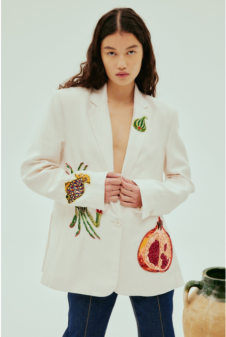 SEB EMBELLISHED BLAZER (CREAM) 