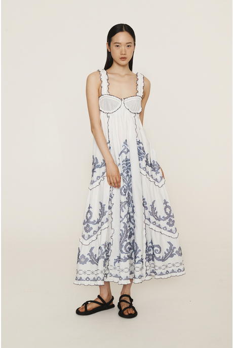 HAZEL SMOCKED EMBROIDERED MIDI DRESS (WHITE)