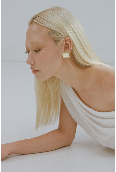 MIA EARRINGS (18K GOLD VERMEIL)