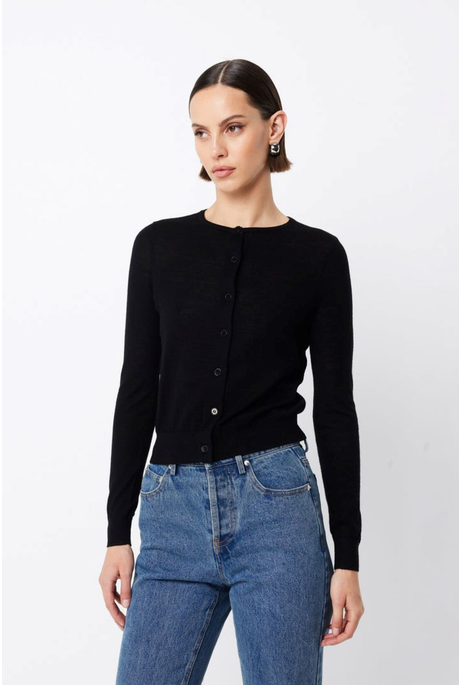 MAINE MERINO CARDIGAN (BLACK)