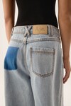 OUTLAND JEANS (LIGHT WASH DENIM)