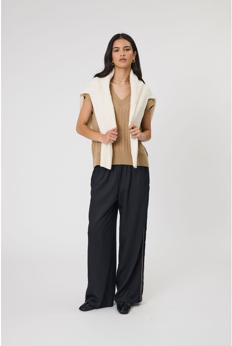 LEGION SIDE STRIPE PANT (BLACK) 